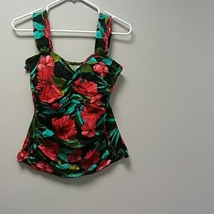 swim top size 14